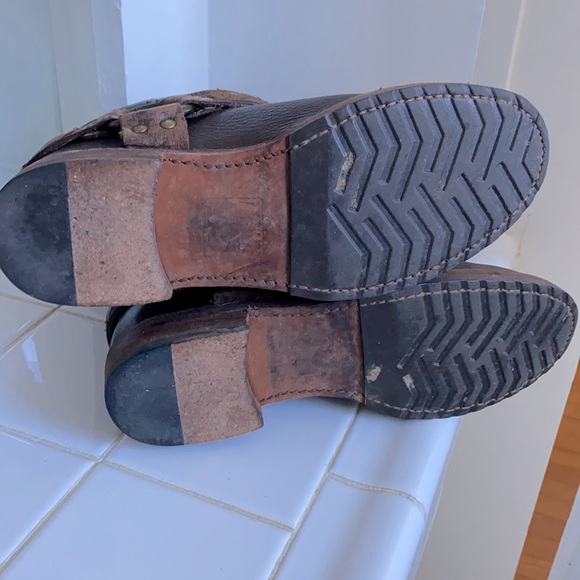 Frye Veronica Studded harness boots - Picture 5 of 6